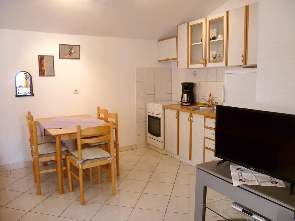Apartments Sanda Tribunj Tribunj  Ngoại thất bức ảnh