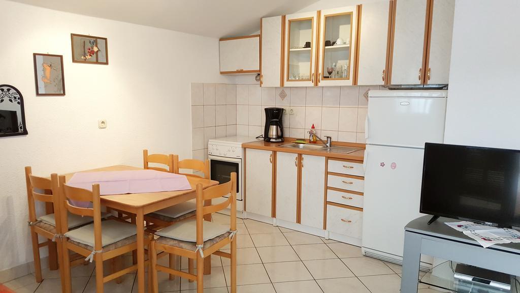 Apartments Sanda Tribunj Tribunj  Ngoại thất bức ảnh