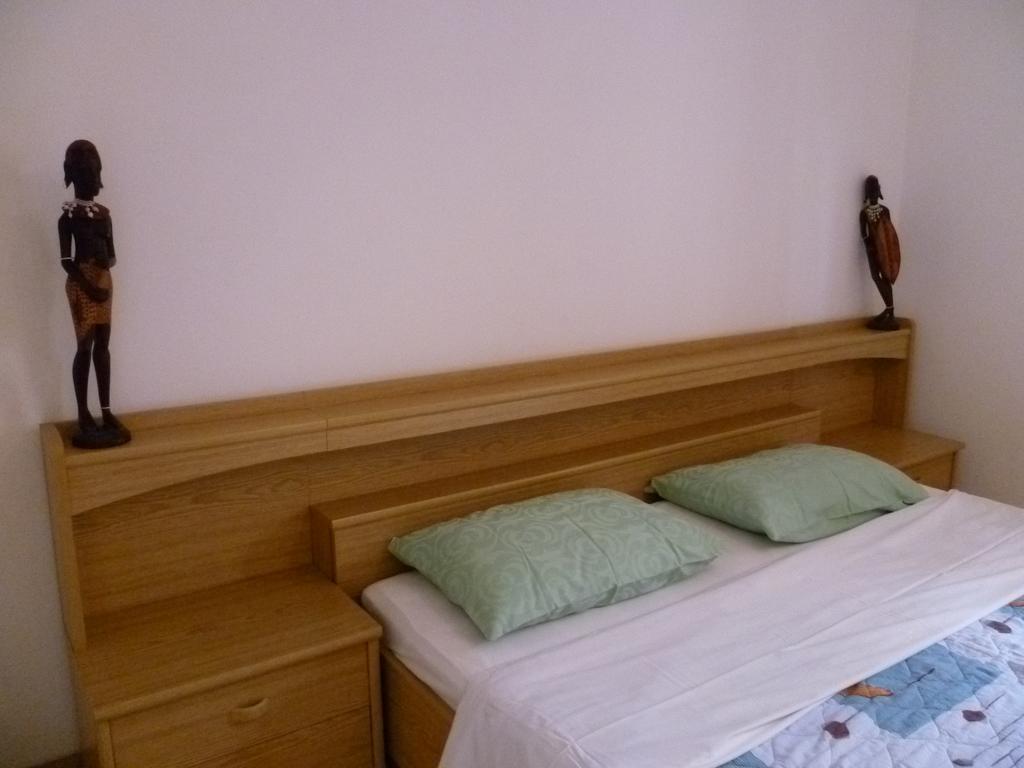 Apartments Sanda Tribunj Tribunj  Ngoại thất bức ảnh