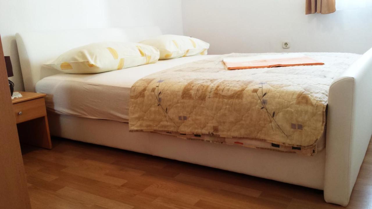 Apartments Sanda Tribunj Tribunj  Phòng bức ảnh